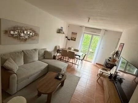 appartement t 2 bis dans résidence sécurisée