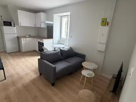 studio meublé