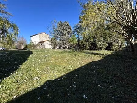 terrain à vendre