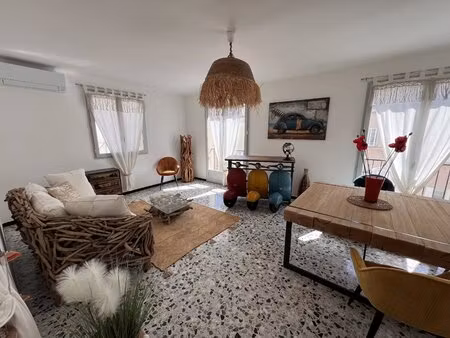 charmante maison de village meublée à aigues-mortes