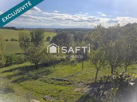 grand terrain en partie constructible