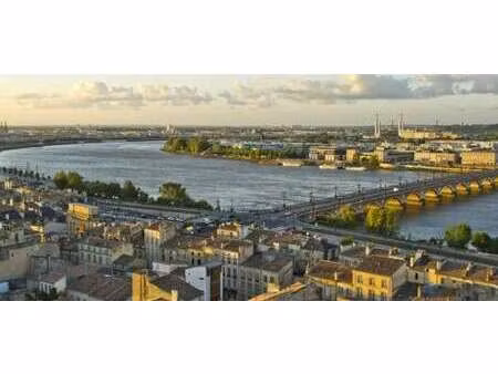 location appartement 2 pièces à bordeaux (33000) : à louer 2 pièces / 36m² bordeaux