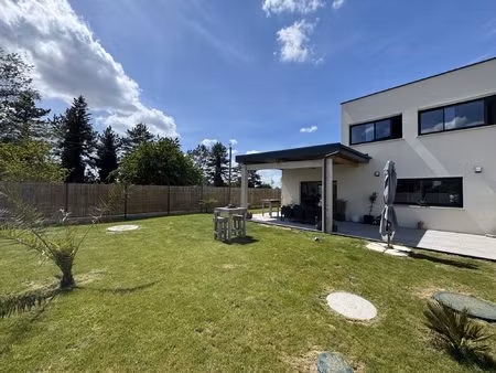 maison t6 centre castelnau-d'estretefonds
