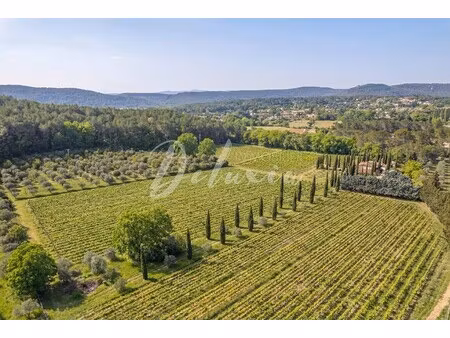 villa de luxe à vendre à villecroze