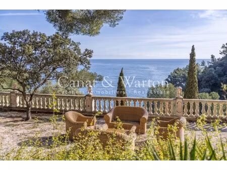 villa de luxe à vendre dans le quartier sainte marguerite