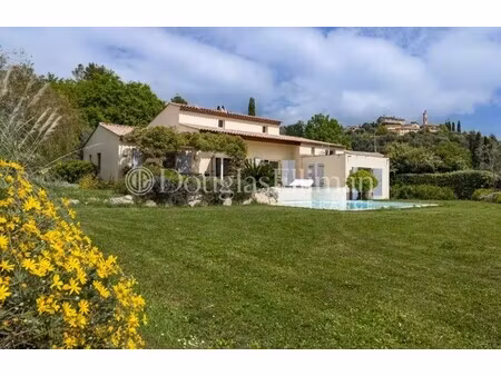 villa de luxe à vendre à opio