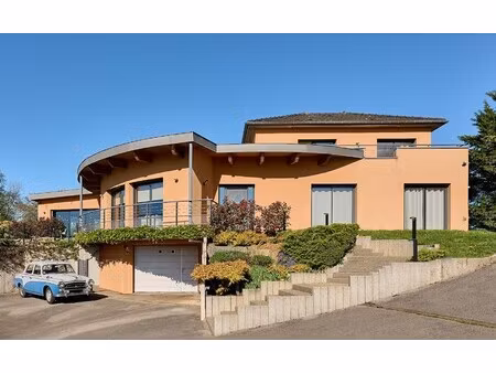 maison de luxe à vendre dans le quartier montrapon - montboucons