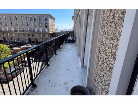location appartement  m² t-4 à le havre  1 380 €