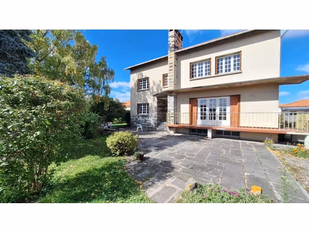 maison orcet 8 pièce(s) 167 m2