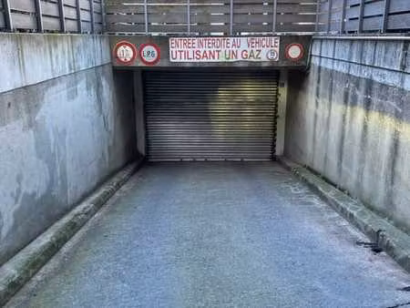 garage à louer à namur hyper centre
