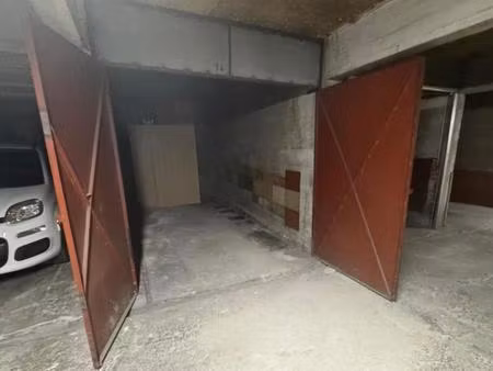 box au 3ème sous-sol - la muette