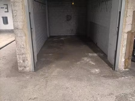 box au 3ème sous-sol - la muette