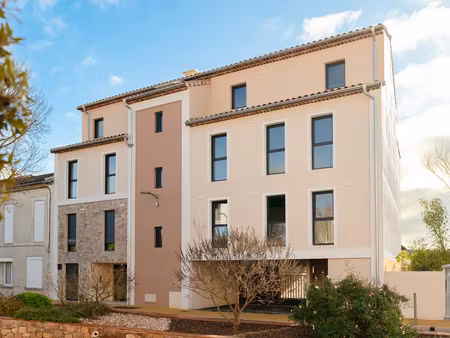 résidence intimiste et sécurisée de 8 appartements - vue plein sud sur fenouillet - grande