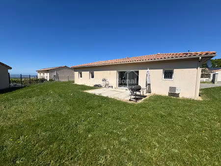 maison barbières 6 pièce(s) 107 m2