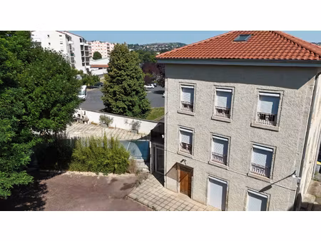 maison familiale rénovée 180 m² - piscine chauffée - dpe b - centre brives