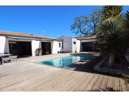 vente maison 5 pièces 160 m² la jarrie (17220)