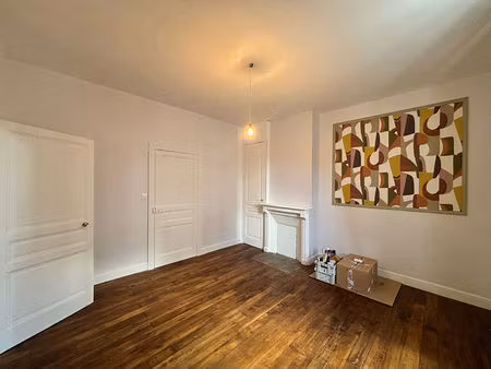 rue nicolas poussin  belle maison de 74m2 avec jardin !