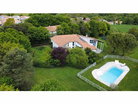 maison à vendre tonnay charente 10 pièce(s) 246m2 380 000€