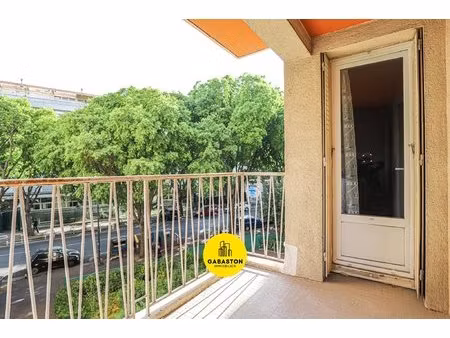 bary i appartement 3 pièces avec balcon i la conception 5ème