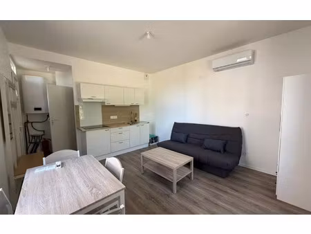 location appartement  m² t-1 à saint-pierre-du-mont  490 €