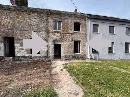 maison à rénover entièrement  2 ch poss 3