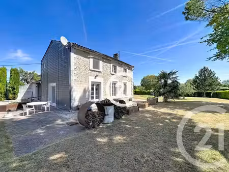 maison à vendre - 6 pièces - 145 m2 - ars - 16 - poitou-charentes