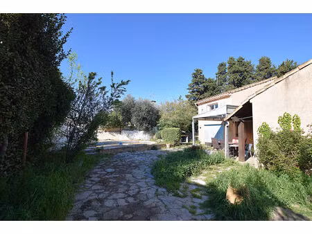 cabannes - opportunité - maison 4 pièces à rénover avec garage et jardin