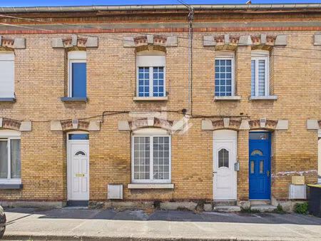 maison de ville avec jardin et terrasse à fismes - 3 chambres  106 m² au sol - proche cent
