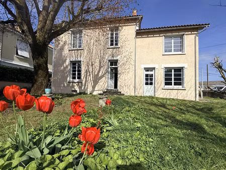 maison la couronne 8 pièce(s) 152 m2