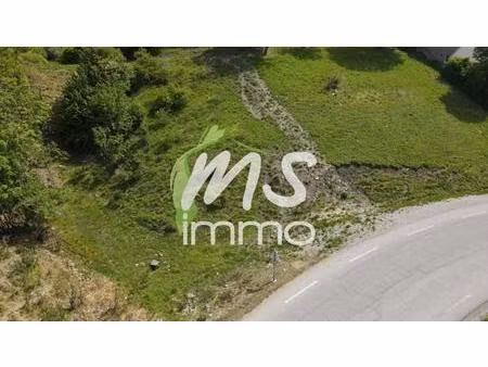 terrain de 606 m² - chabottes