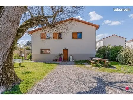 maison 5 pièces 106 m²