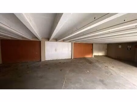 parking à louer