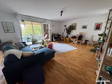 appartement 3 pièces 120 m²