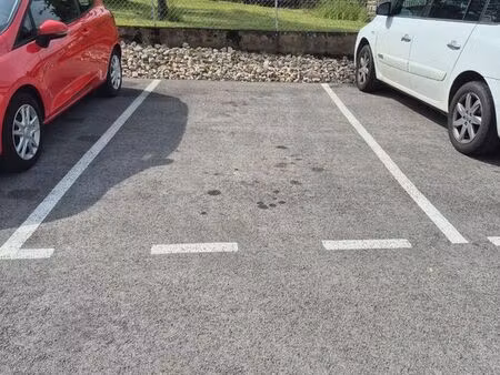 location place de parking