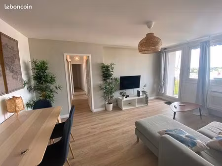 appartement 4 pièces 65 m²