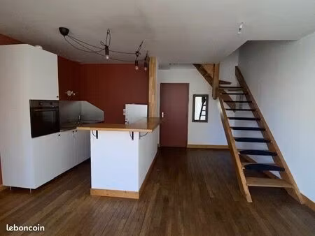 f3 duplex avec balcon