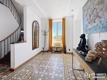 appartement 4 pièces 181 m²