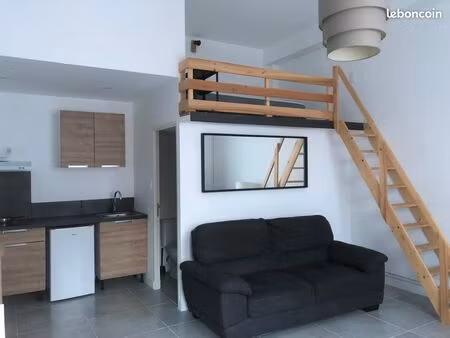 st cyr maisons blanches  studio meublé tout compris avec wifi