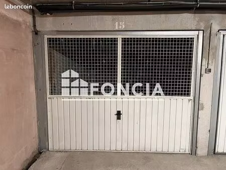 parking 18 m² besancon