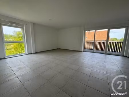 appartement 3 pièces 77 m²