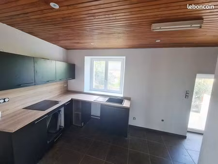 maison/appartement t4 bis de 81m² - bourg d'héric