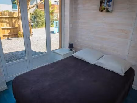 villa 4 chambres - 6 personnes maximum- bassin d'arcachon  piscine et spa chauffés  jeux  