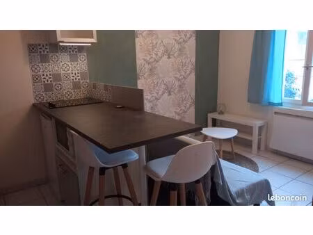 joli studio t1