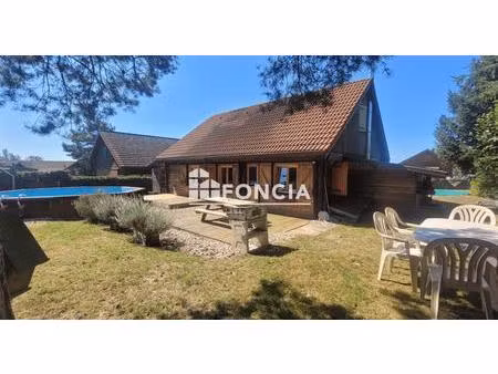 exclusivité à langatte – charmant chalet d'environ 104 m2 à deux pas de l’étang !