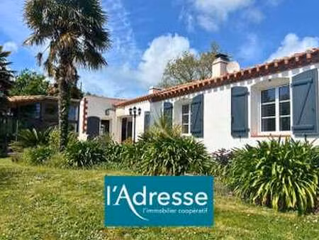 vente maison à saint-gervais (85230) : à vendre / 115m² saint-gervais