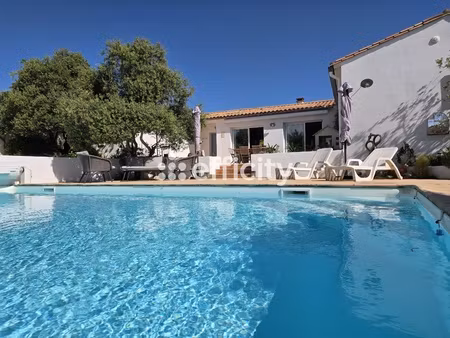 maison 5 pièces - 173 m²