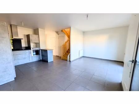maison 3 pièces - 73 m²