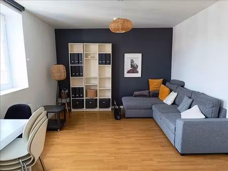 appartement - 4ème étage - 42 55 m2 - 2 pièces - meublé