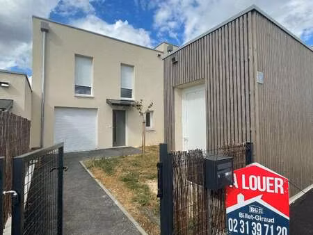 location maison à fleury-sur-orne (14123) : à louer / 92m² fleury-sur-orne