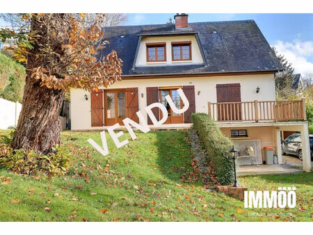 maison spacieuse avec vue imprenable sur rouen